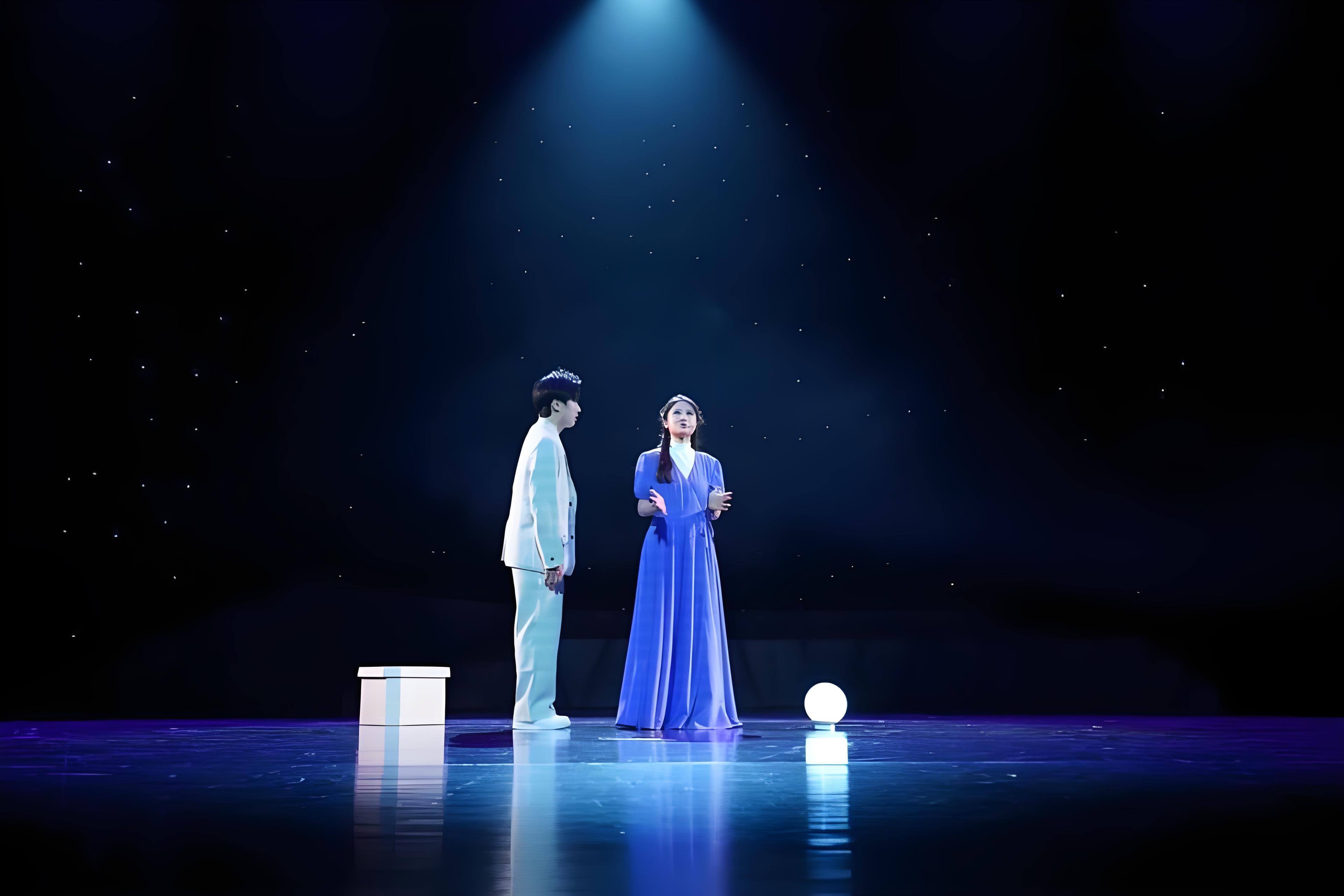 Dynamic lighting on a stage